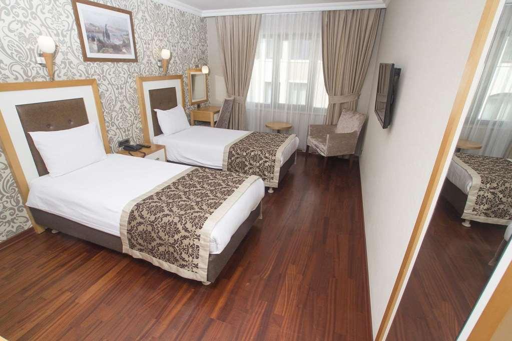 Otel Nova Plaza Taksim Square 4*